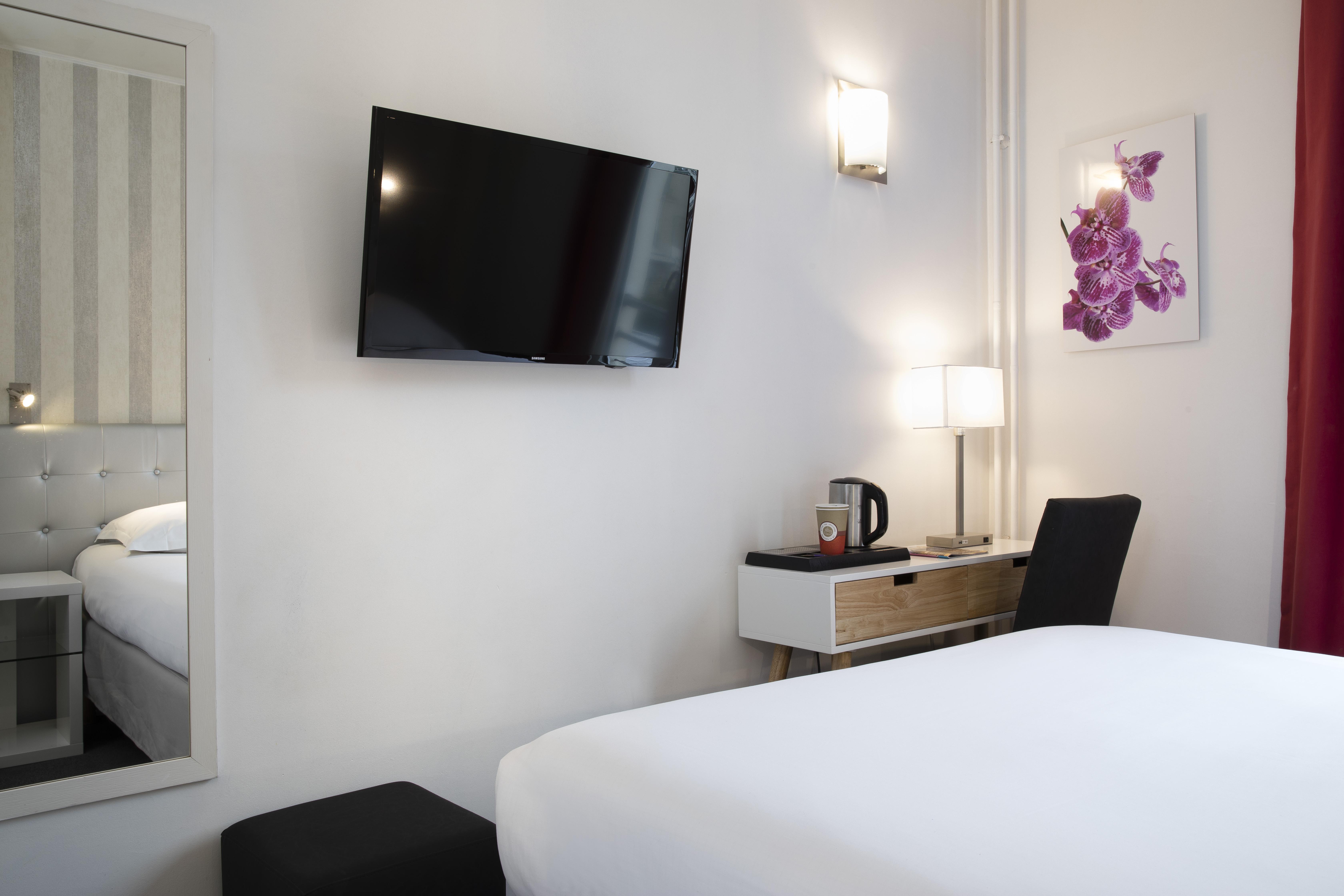 Hotel Soft Paris Bagian luar foto